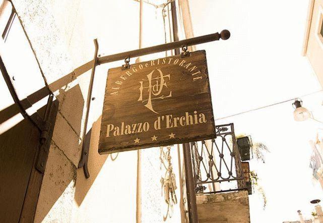 Hotel Palazzo D'Erchia Conversano Bagian luar foto